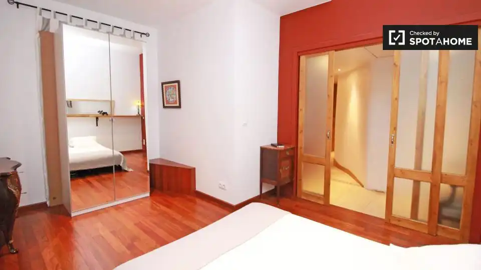 Piso con terraza en alquiler en Ciutat Vella, imagen 6
