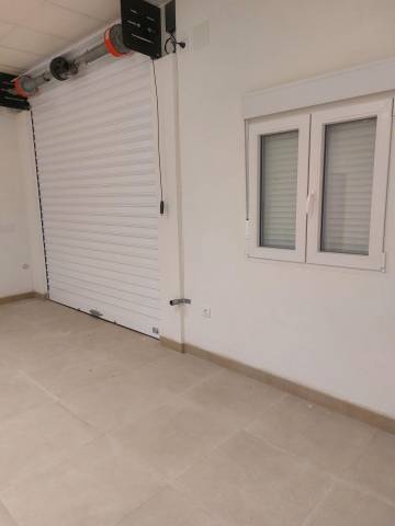 Local comercial en Alquiler en Vall d'Alba