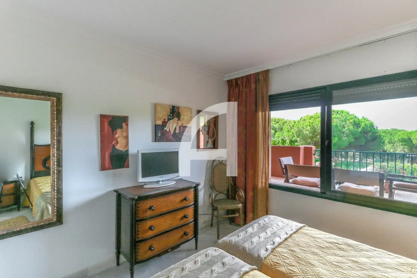 Flat for rent in de los Alisos, Cabopino - Artola