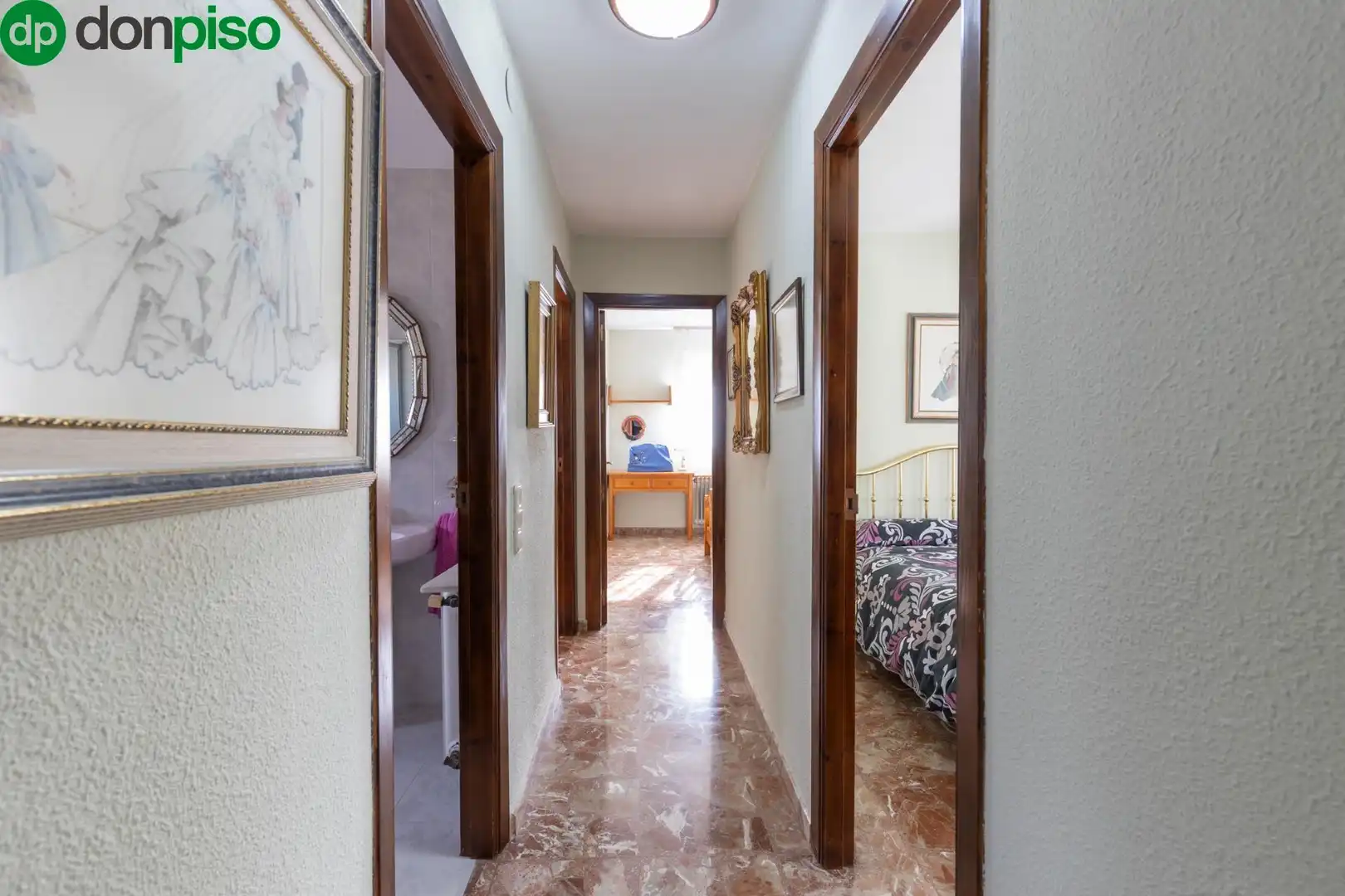 Villa mit Terrasse zum Verkauf in Calle Calle Borgoña, imagen 32