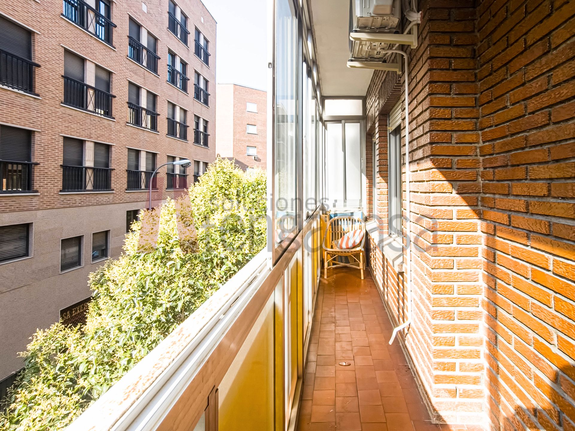Balcony of Flat to rent in  Madrid Capital  with Air Conditioner, Heating and Parquet flooring