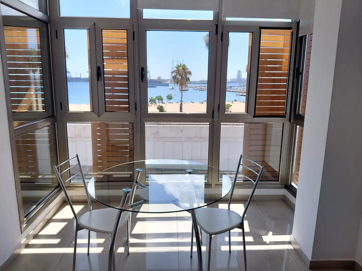 Dining room of Flat for rent in Las Palmas de Gran Canaria  with Furnished, Oven and Washing machine
