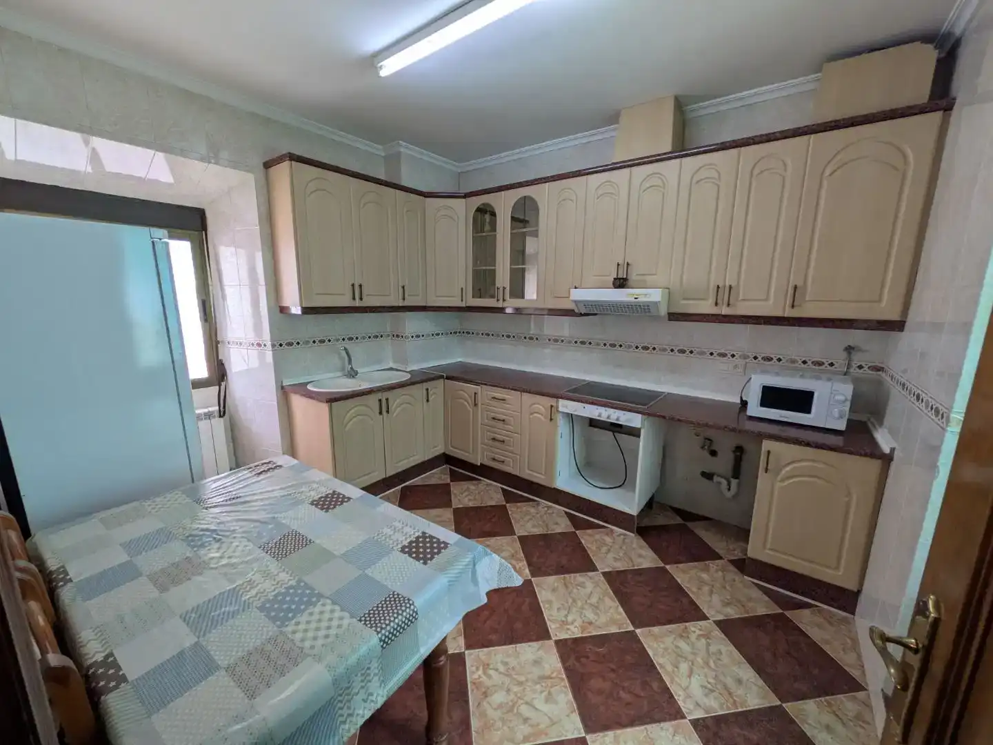 Cocina de Piso en venta en Villarrobledo, Albacete