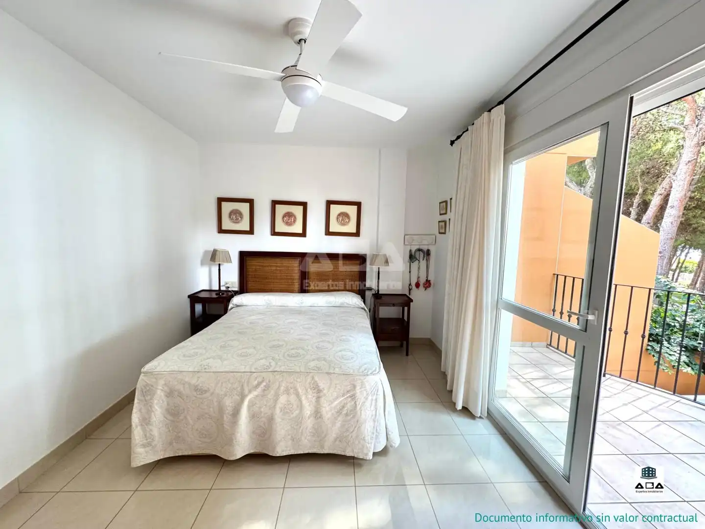 Schlafzimmer von Einfamilien-Reihenhaus zum Verkauf in Alcalà de Xivert mit Klimaanlage, Privatgarten und Terrasse