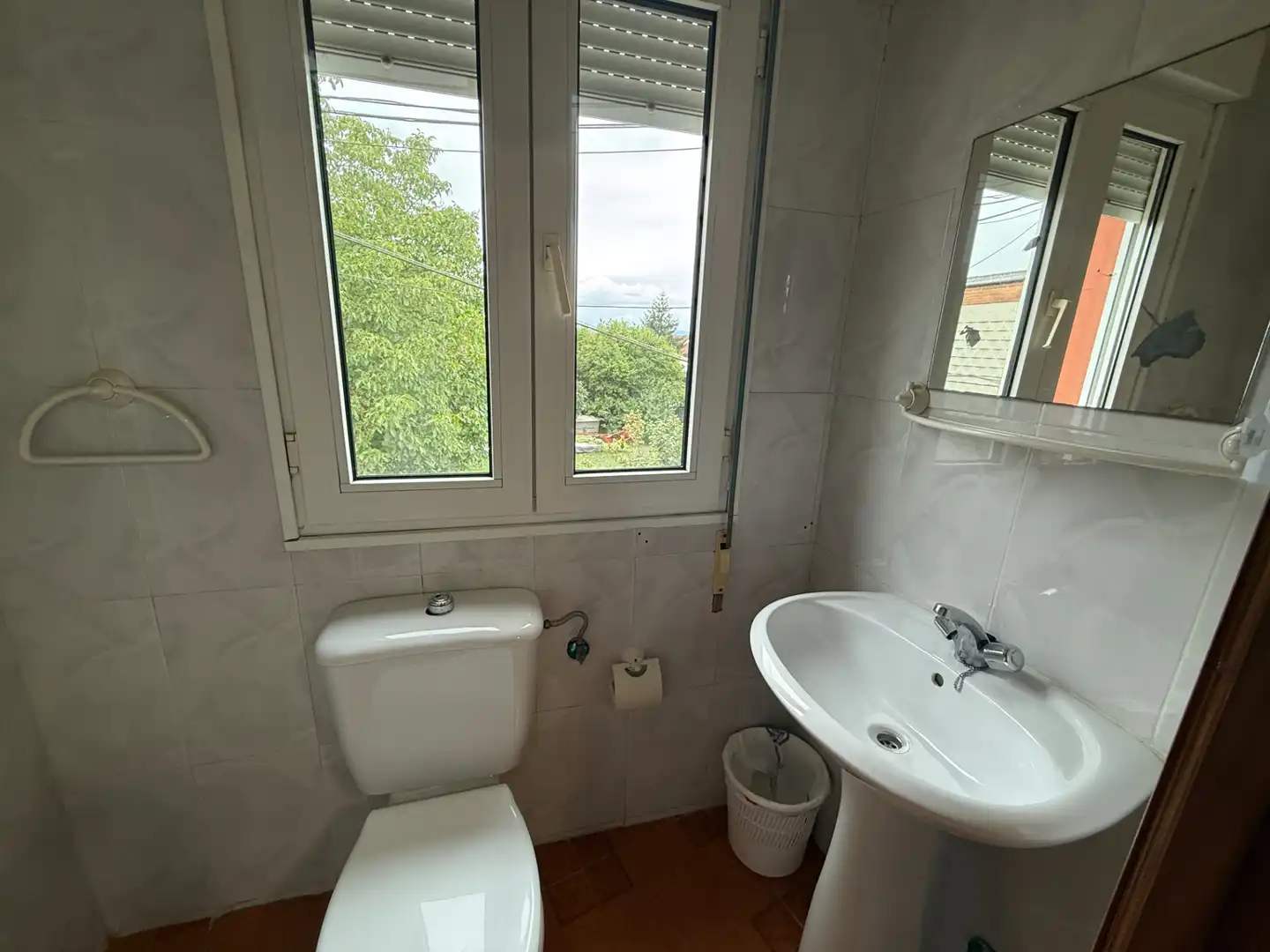Bany de Edifici en venda en Siero amb Alarma