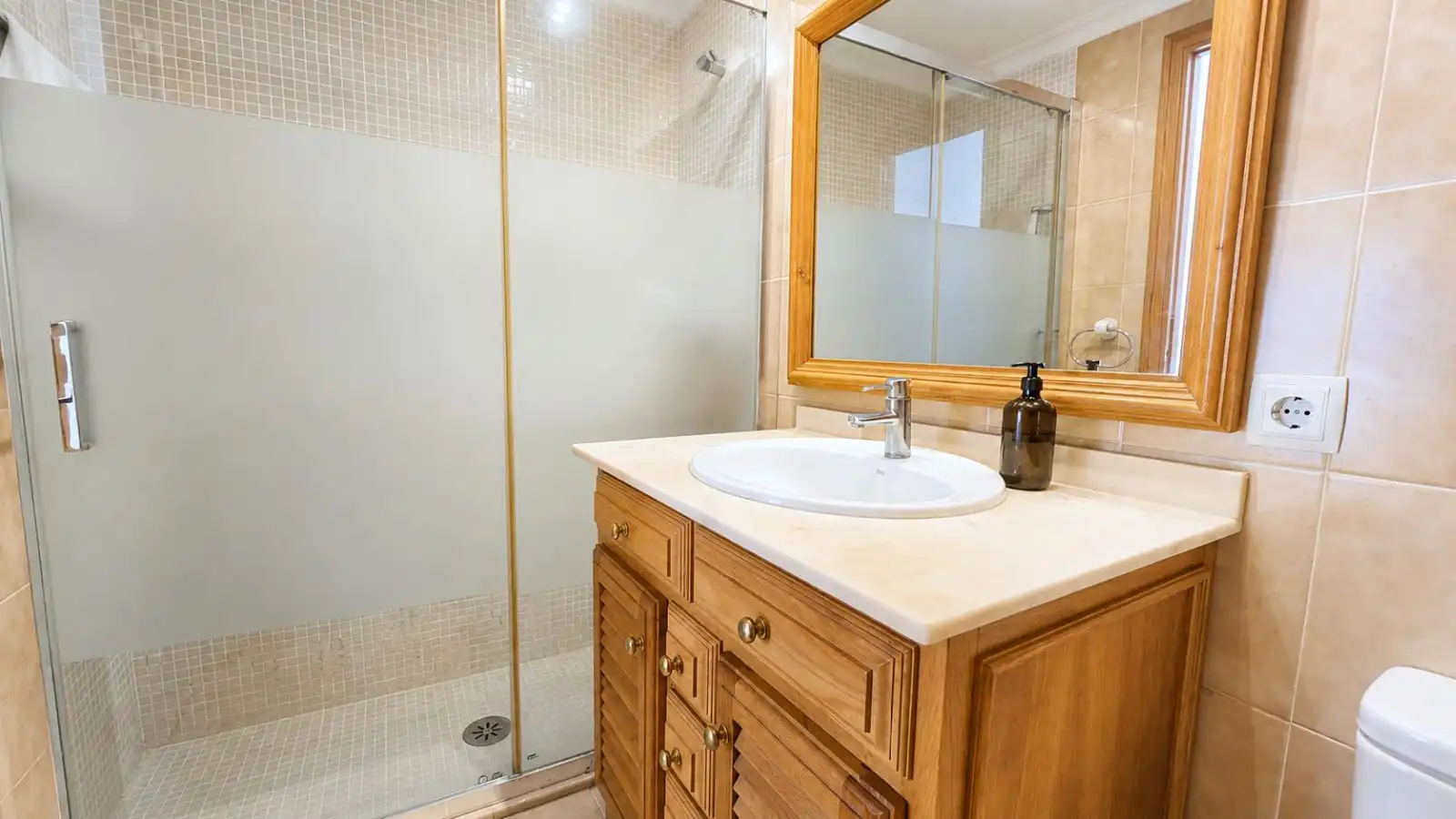 Bathroom of Apartments for sale in Alcúdia  with Air Conditioner, Heating and Terrace