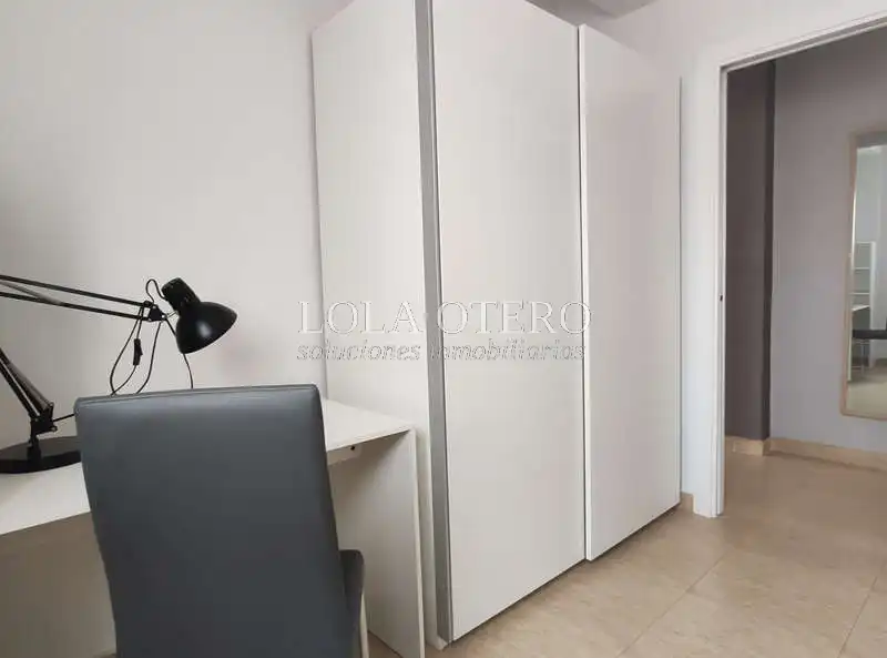 Habitación de Ático de alquiler en Valencia con Aire acondicionado, Calefacción y Terraza
