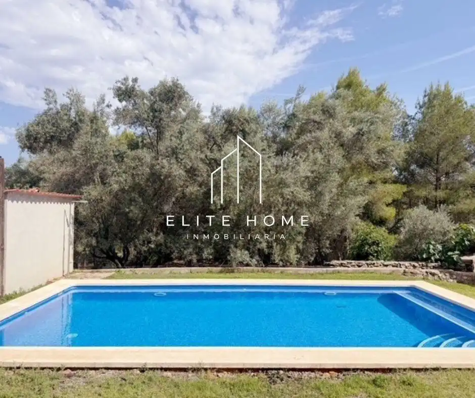 Vista exterior de Casa o xalet en venda en Tales amb Aire condicionat, Calefacció i Jardí privat
