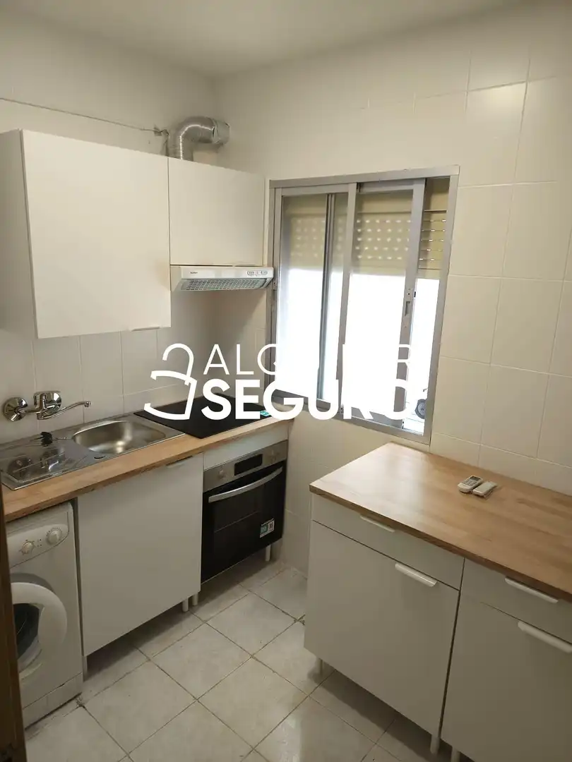Cocina de Piso de alquiler en Talavera de la Reina con Aire acondicionado