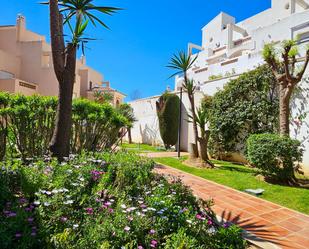Jardí de Casa adosada en venda en Casares amb Aire condicionat, Terrassa i Traster