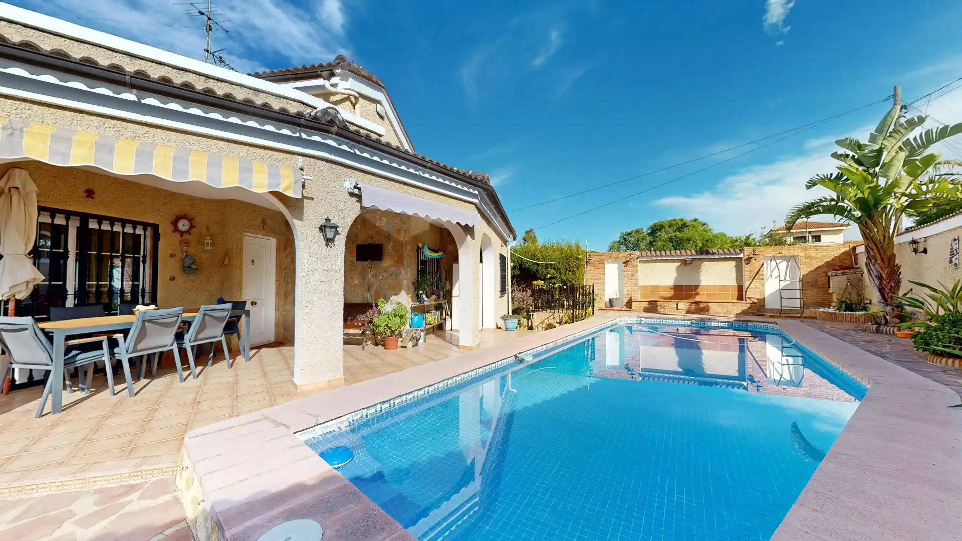 Swimming pool of Houses for sale in Montserrat  with Terrace, Storage room and Swimming Pool