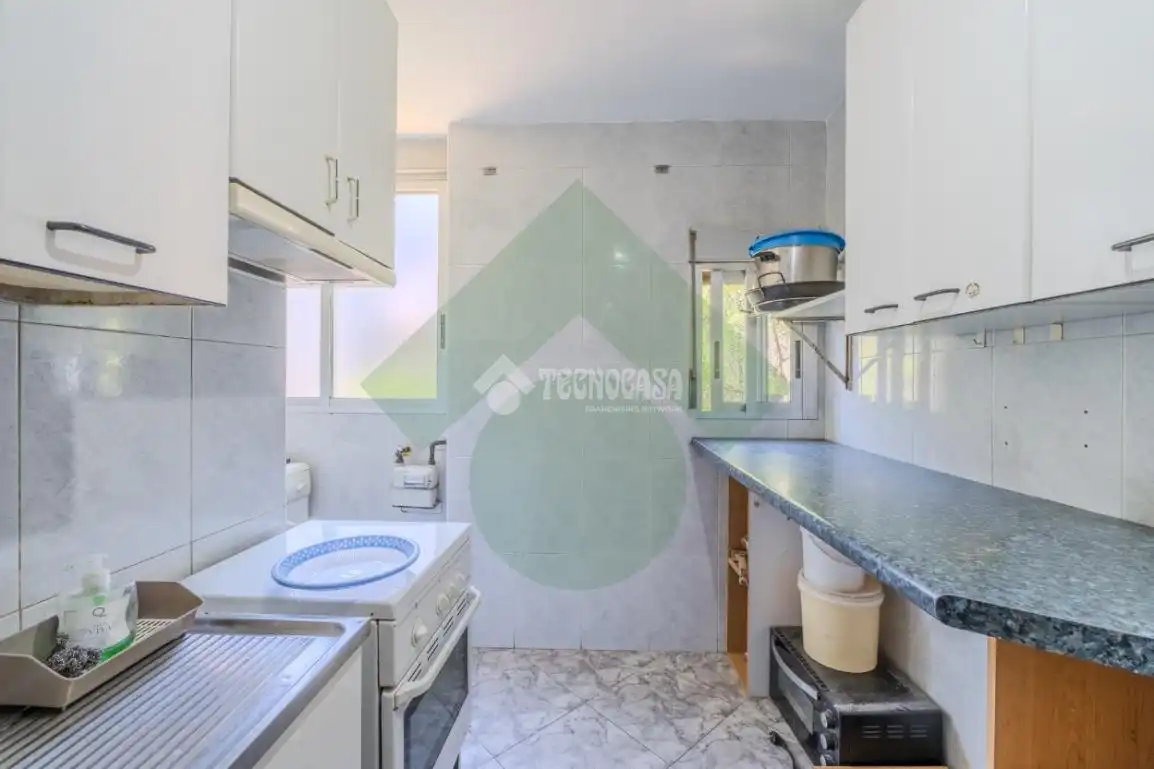 Cocina de Piso en venta en Madrid con Calefacción