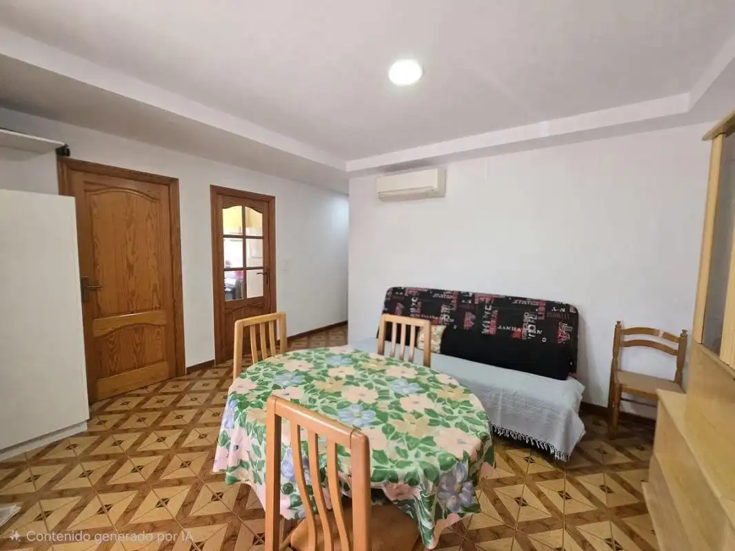 Baixos amb terrassa en venda a Carrer del Porquet