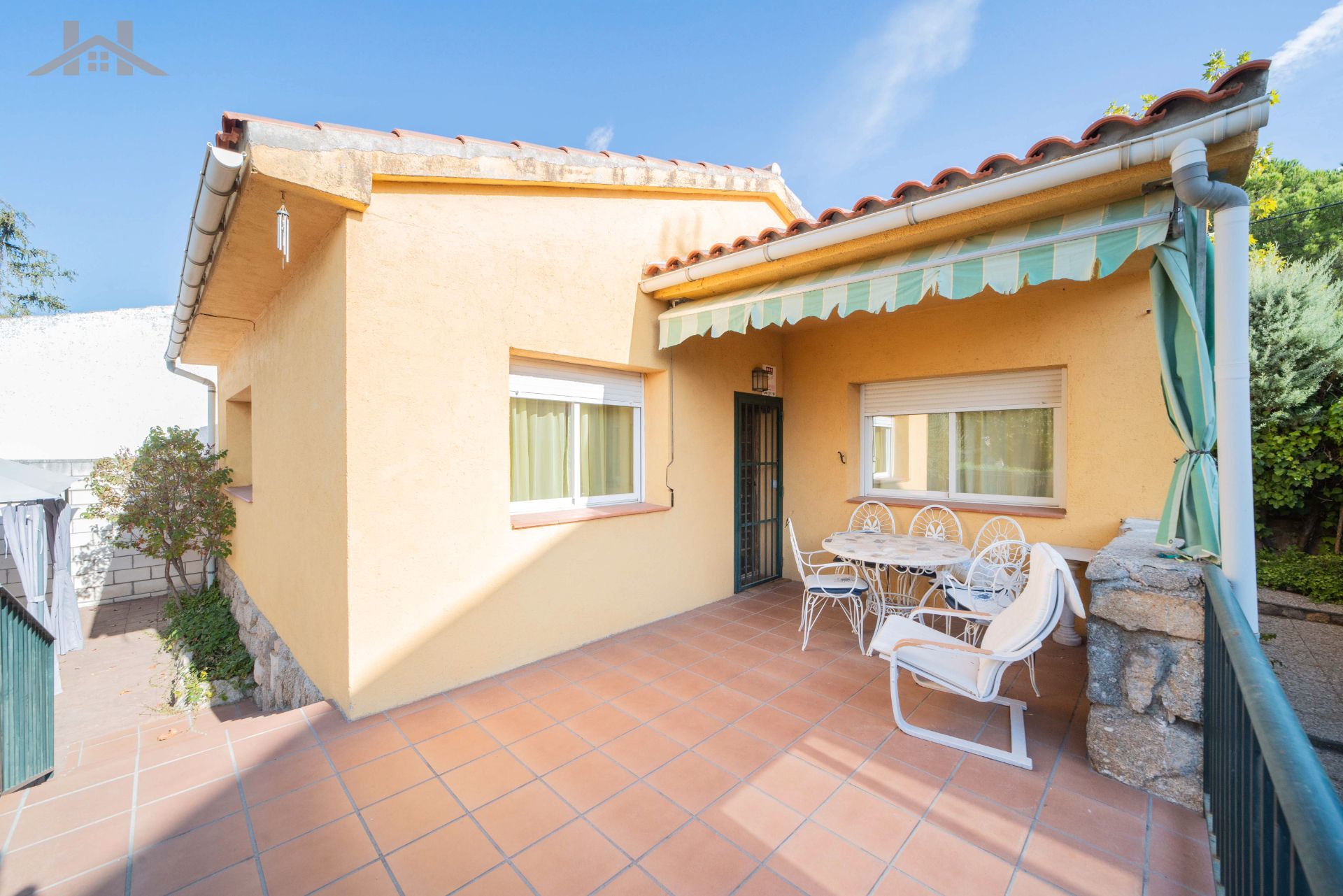 Terrassa de Casa o xalet en venda en Navalagamella amb Aire condicionat, Jardí privat i Terrassa