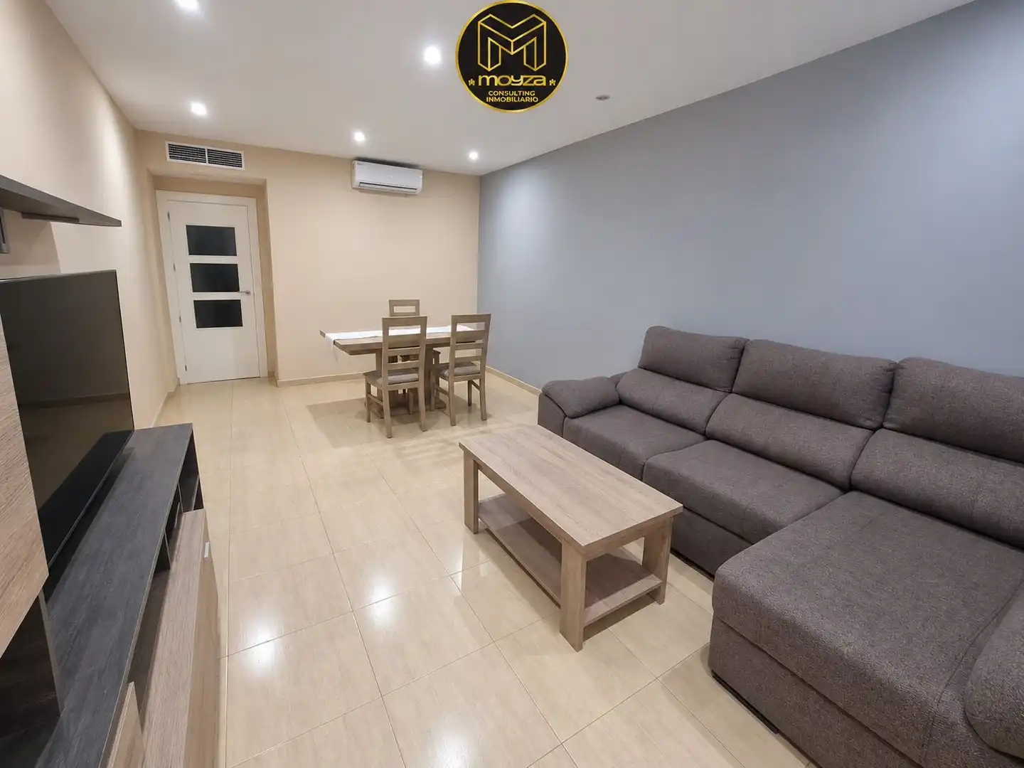 Maisonette mit Aufzug zum Verkauf in Ctra. Circunvalación - La Magdalena, imagen 2
