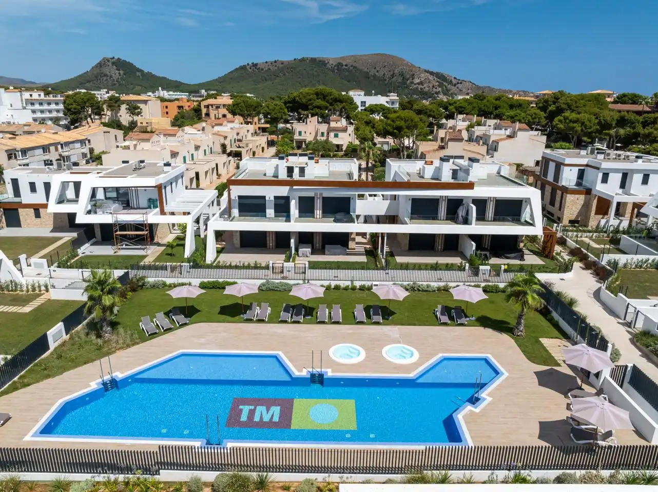 Piscina de Pis en venda en Capdepera amb Aire condicionat i Terrassa