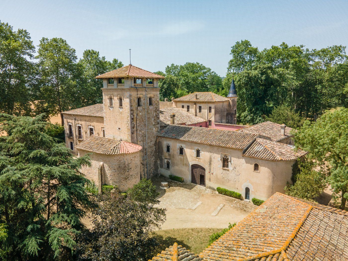 Exterior view of Country house for sale in Salt  with Heating, Private garden and Storage room