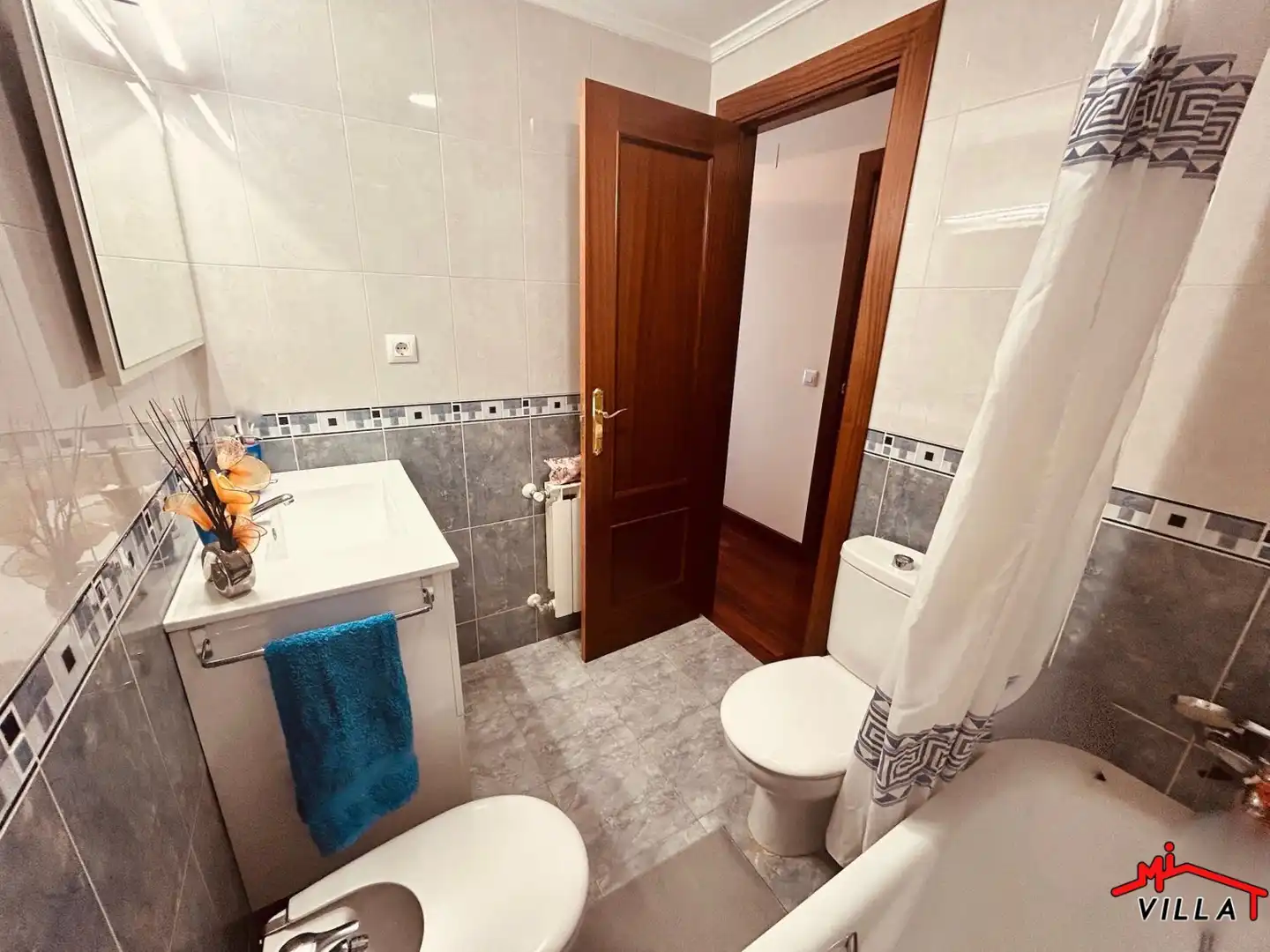 Badezimmer von Wohnung zum Verkauf in Ramales de la Victoria mit Heizung, Balkon und Gemeinschaftspool