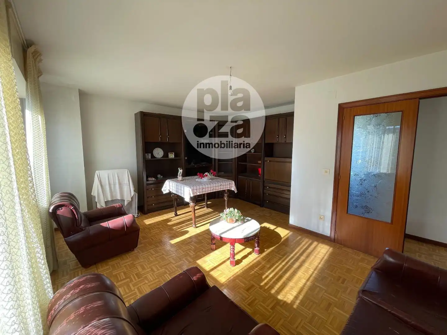 Sala d'estar de Casa o xalet en venda en Ibeas de Juarros amb Calefacció i Moblat