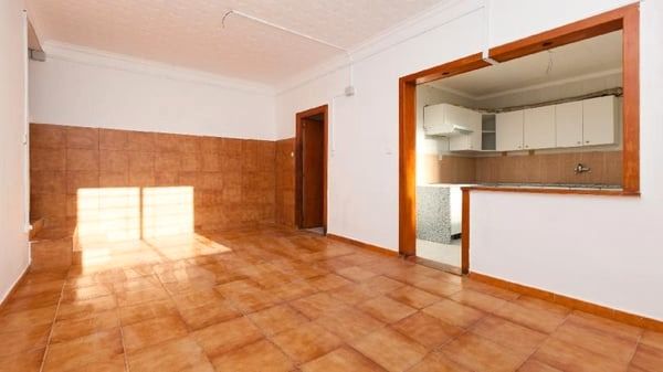 Kitchen of Flat for sale in Sabadell