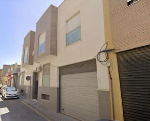 Vista exterior de Edifici en venda en  Almería Capital