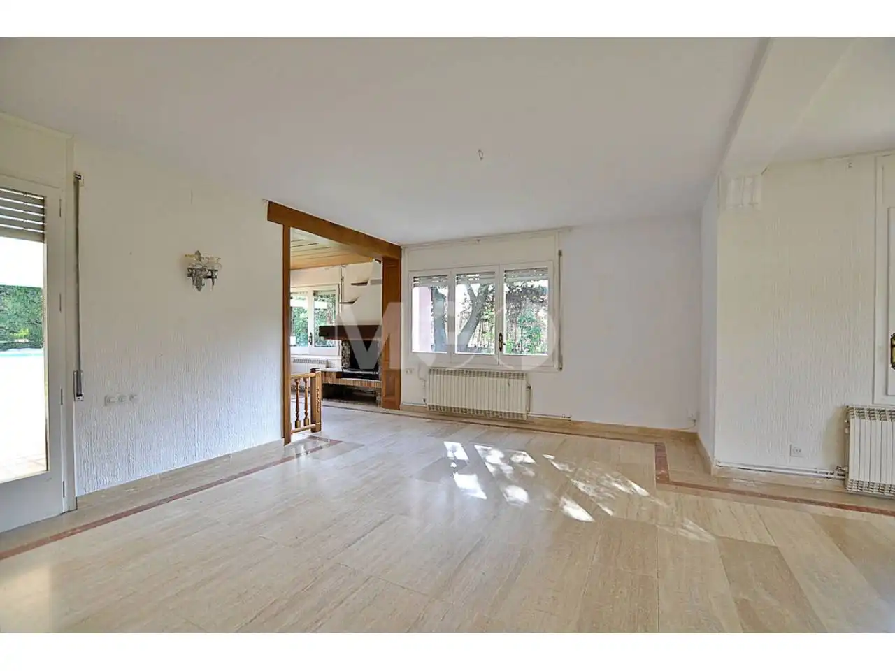 Wohnzimmer von Haus oder Chalet zur Miete in Seva mit Heizung, Privatgarten und Terrasse
