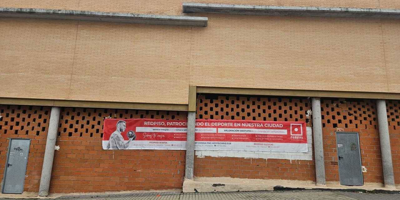 Vista exterior de Local de lloguer en Illescas amb Terrassa