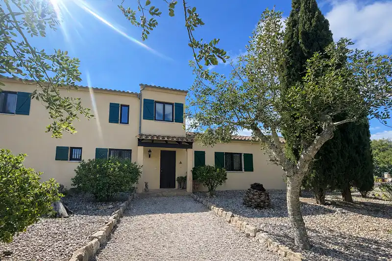 Vista exterior de Casa o xalet en venda en Porreres amb Calefacció, Jardí privat i Terrassa