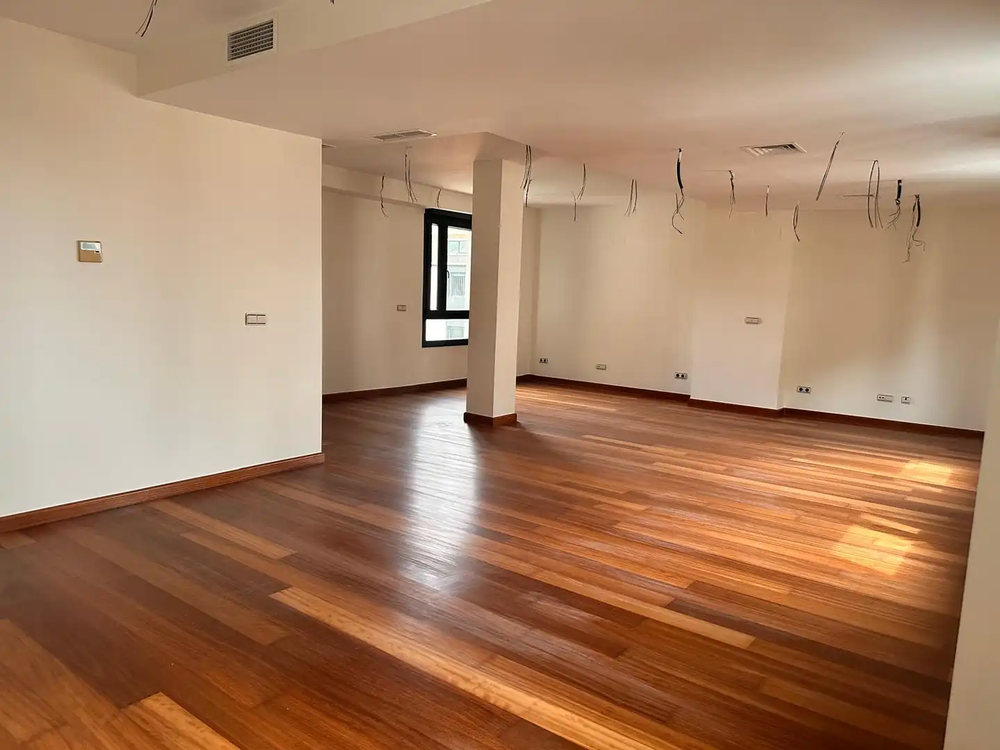 Flat for sale in Sevilla  with Swimming Pool