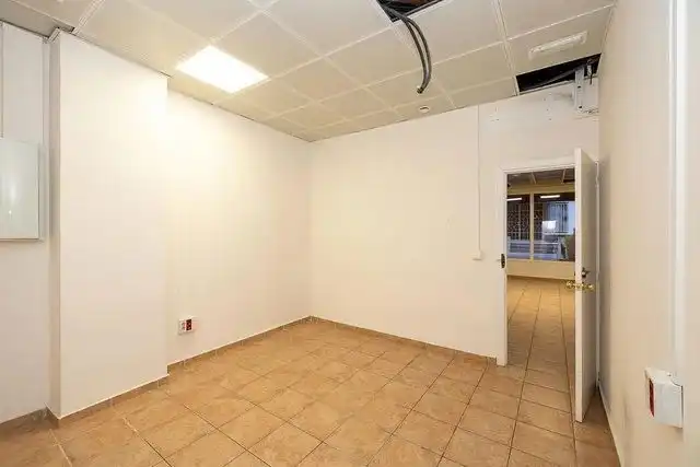 Local comercial de lloguer a ALMINARES DEL GENIL 5, imagen 9