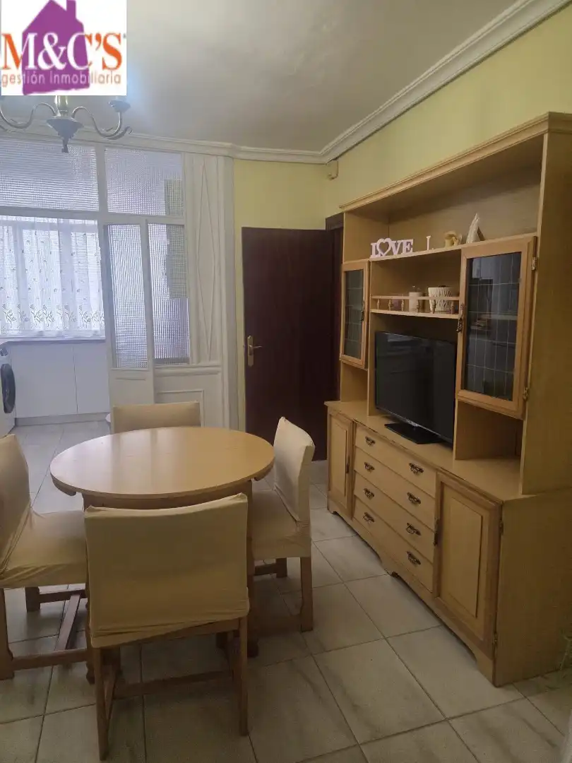 Dining room of Flat for sale in PAU 2-600