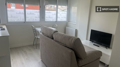 Foto 2 de Habitació a Los Castros, Santander