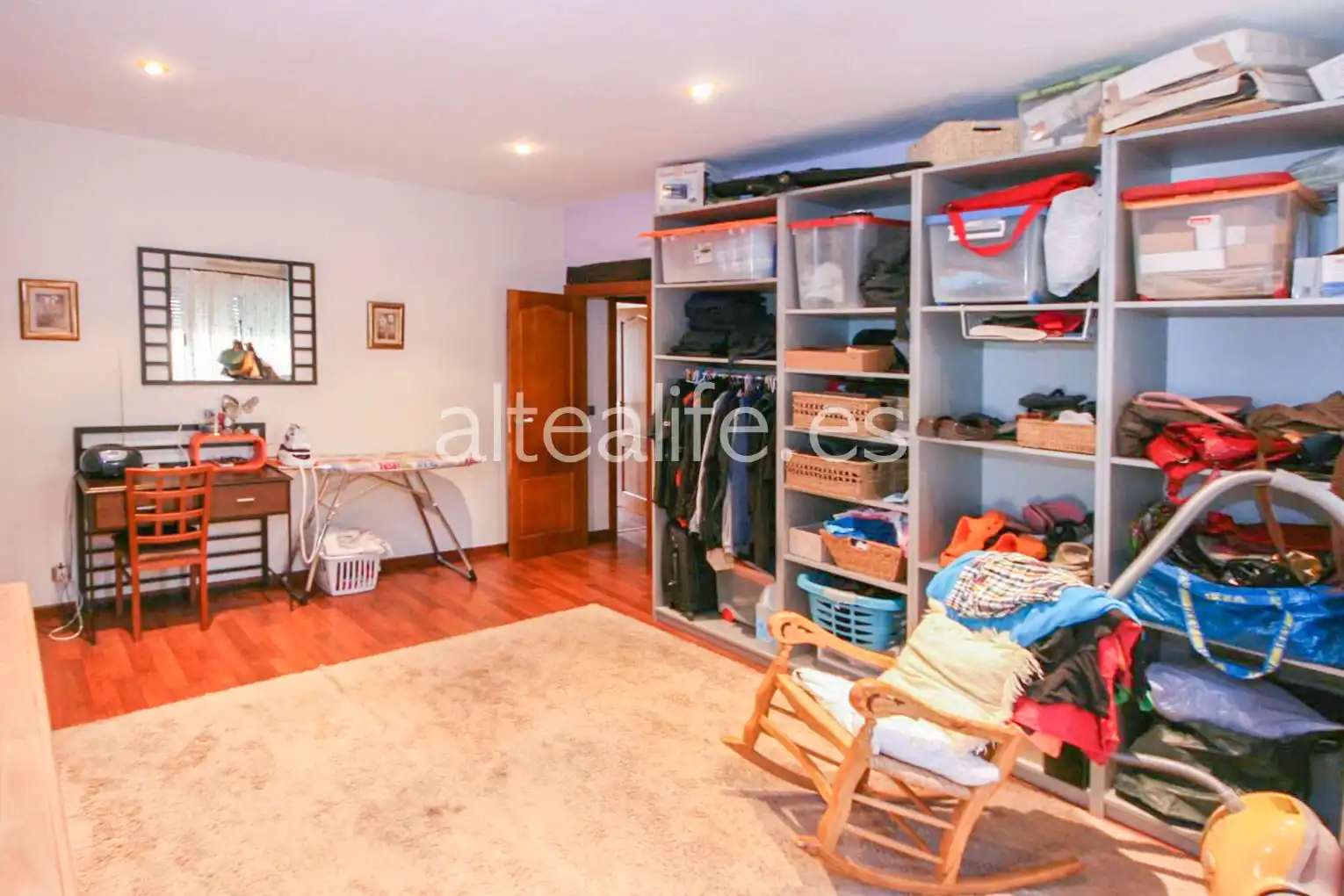 Haus oder Chalet zum Verkauf in Altea mit Klimaanlage, Privatgarten und Terrasse