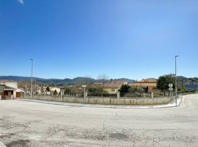 Terreno residencial en Venta en Carrer de la Serra en Sant Vicenç de Torelló