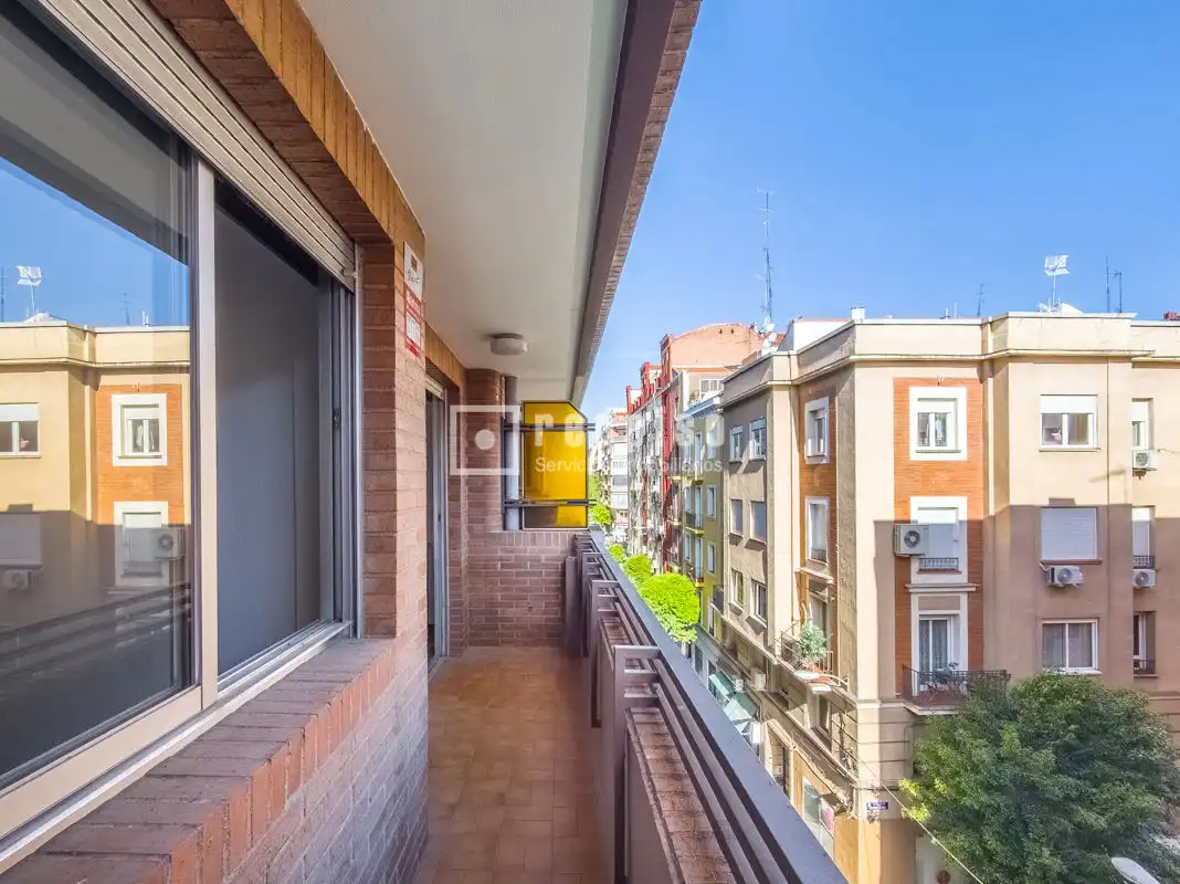 Piso con ascensor en venta en de Hermosilla, imagen 10