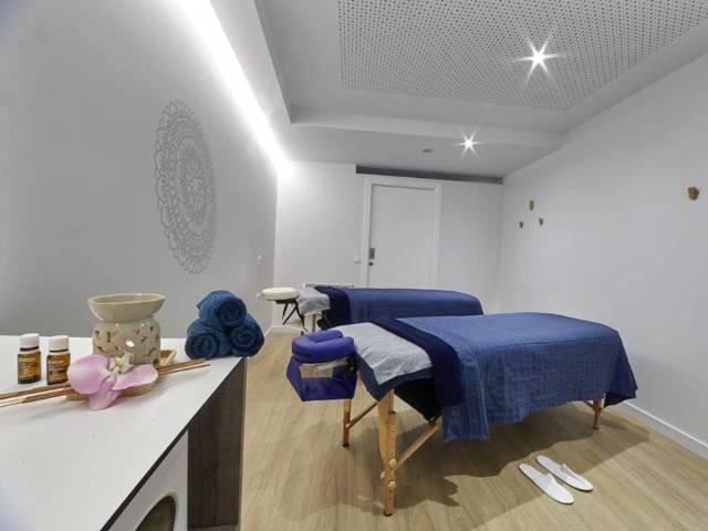 Local comercial en Alquiler en avinguda Sant antoni en La Massana pueblo