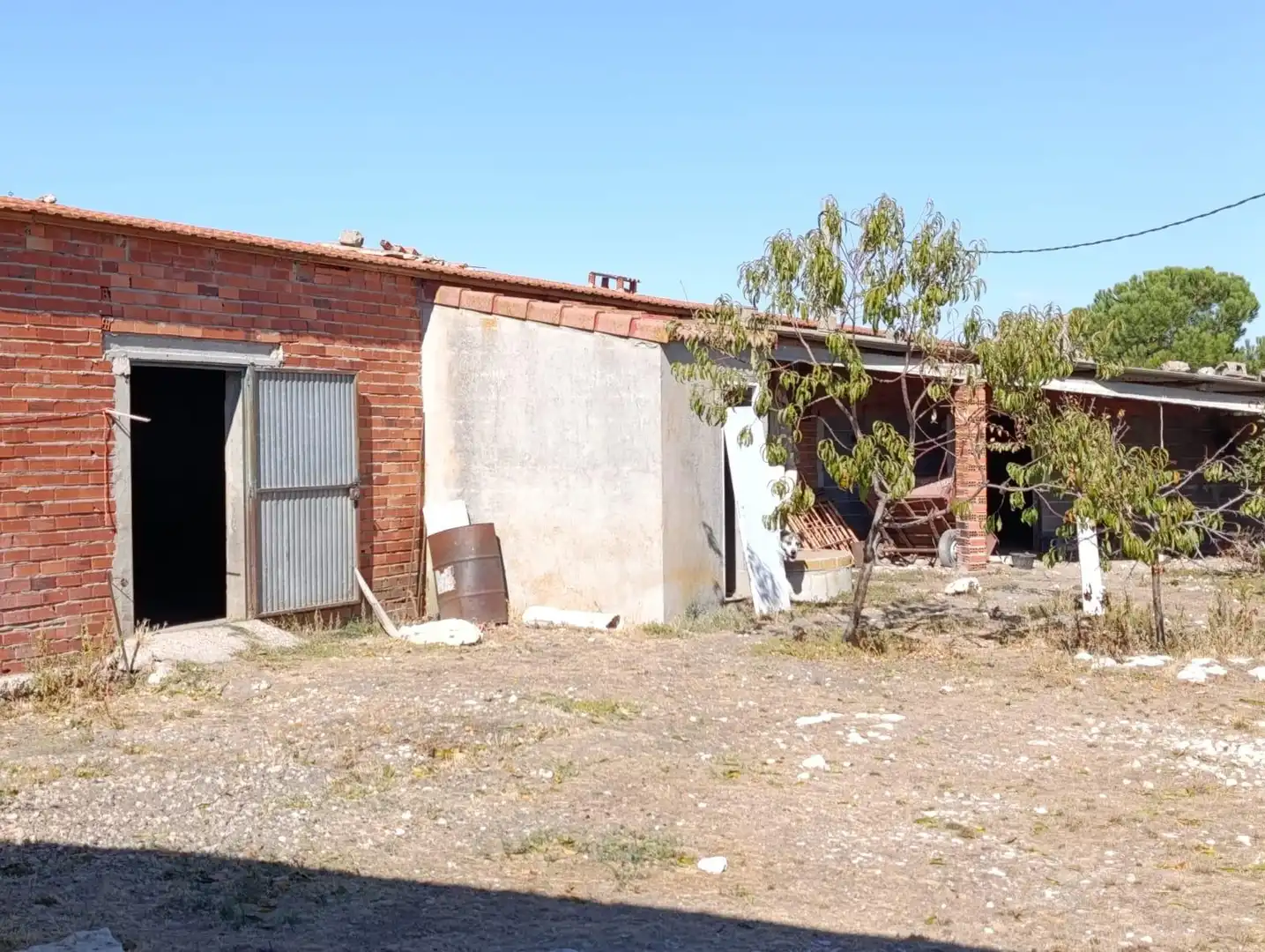 Exterior view of Industrial buildings for sale in Viloria