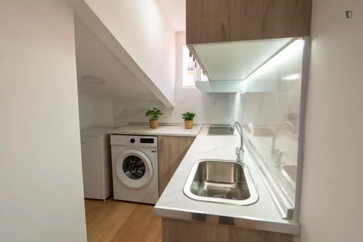 Küche von Wohnung zur Miete in Madrid mit Klimaanlage, Möbliert und Waschmaschine