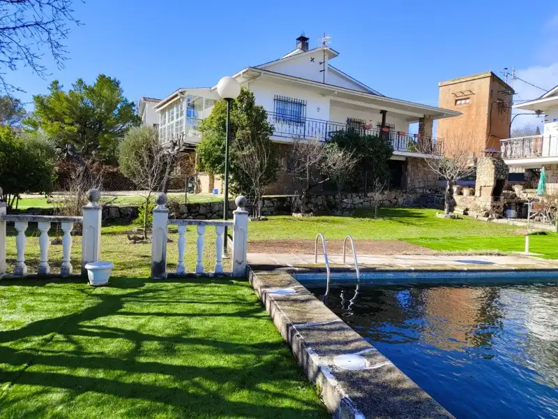 Jardín de Casa o chalet en venta en Valdemanco con Calefacción, Terraza y Piscina