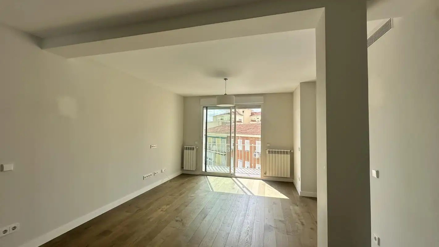 Sala de estar de Piso de alquiler en  Madrid Capital con Aire acondicionado y Calefacción