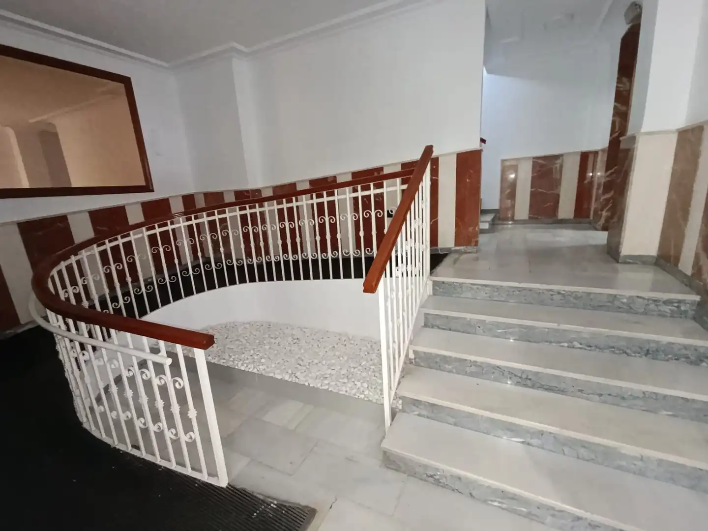 Piso en venta en Linares con Aire acondicionado y Piscina comunitaria