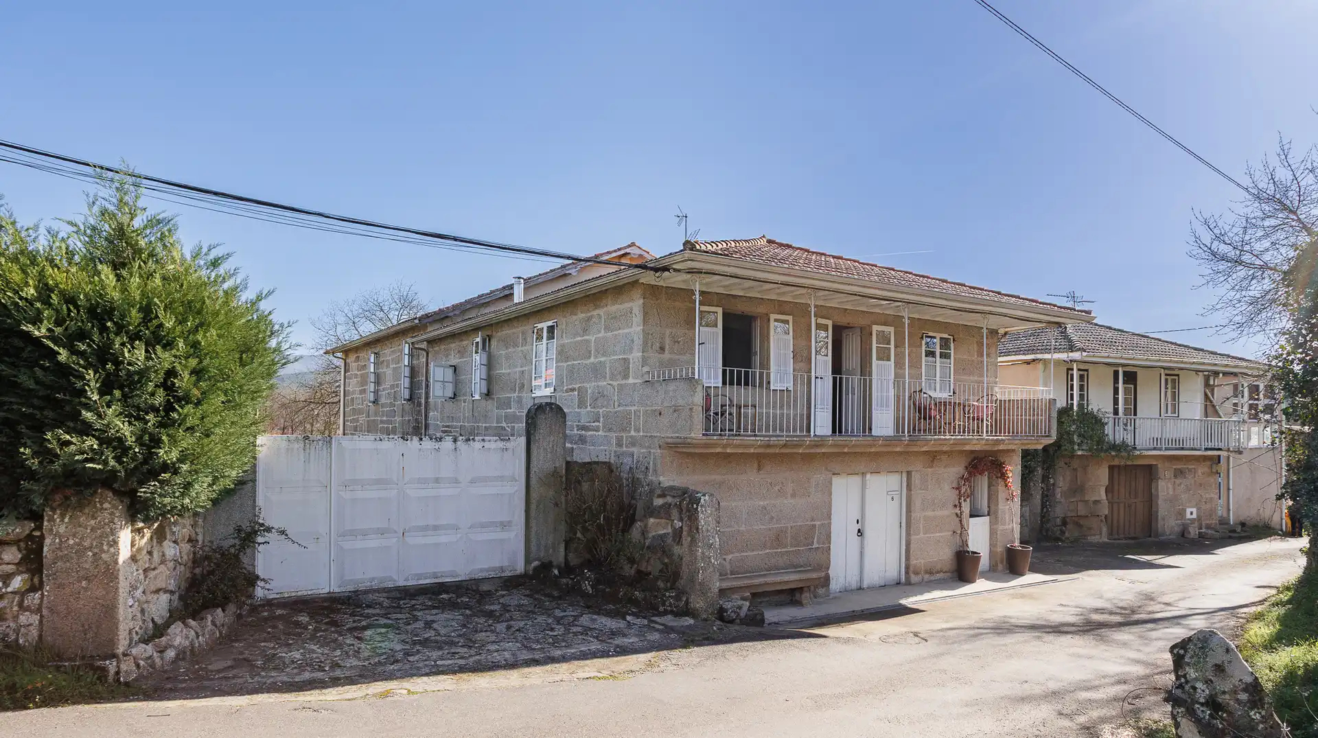 Vista exterior de Finca rústica en venta en Vilar de Barrio con Piscina