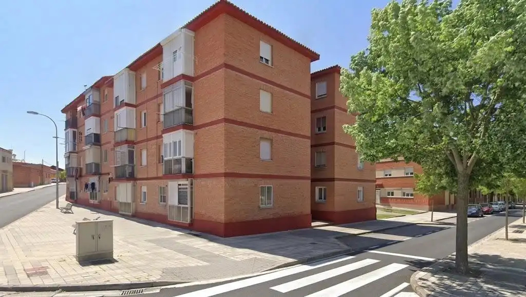 Vista exterior de Piso en venta en Palencia