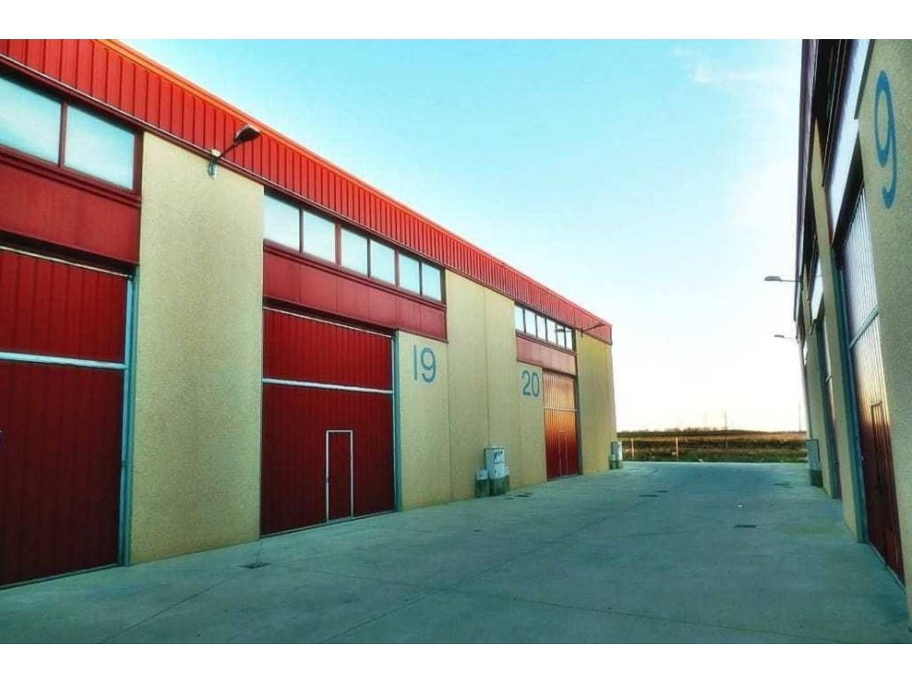 Exterior view of Industrial buildings for sale in Noblejas