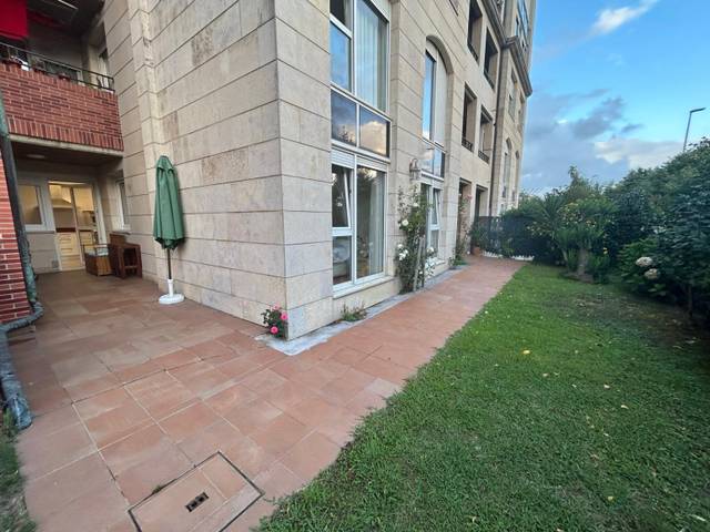 Piso en Alquiler en Bezana - Prezanes