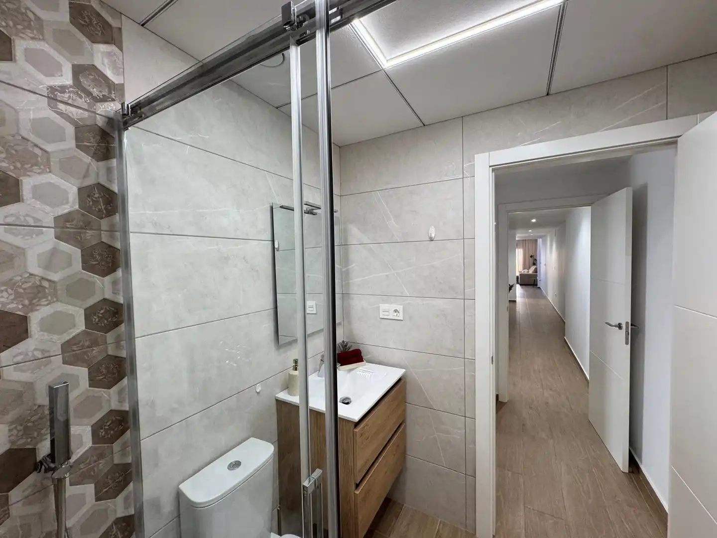 Apartment with terrace for sale in Calle arquitecto laramendi, imagen 23