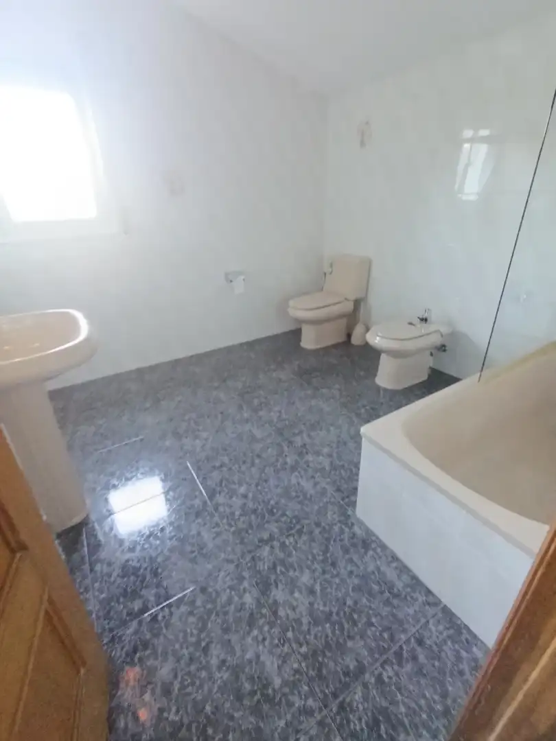 Bany de Casa o xalet en venda en Sentmenat amb Jardí privat, Terrassa i Traster