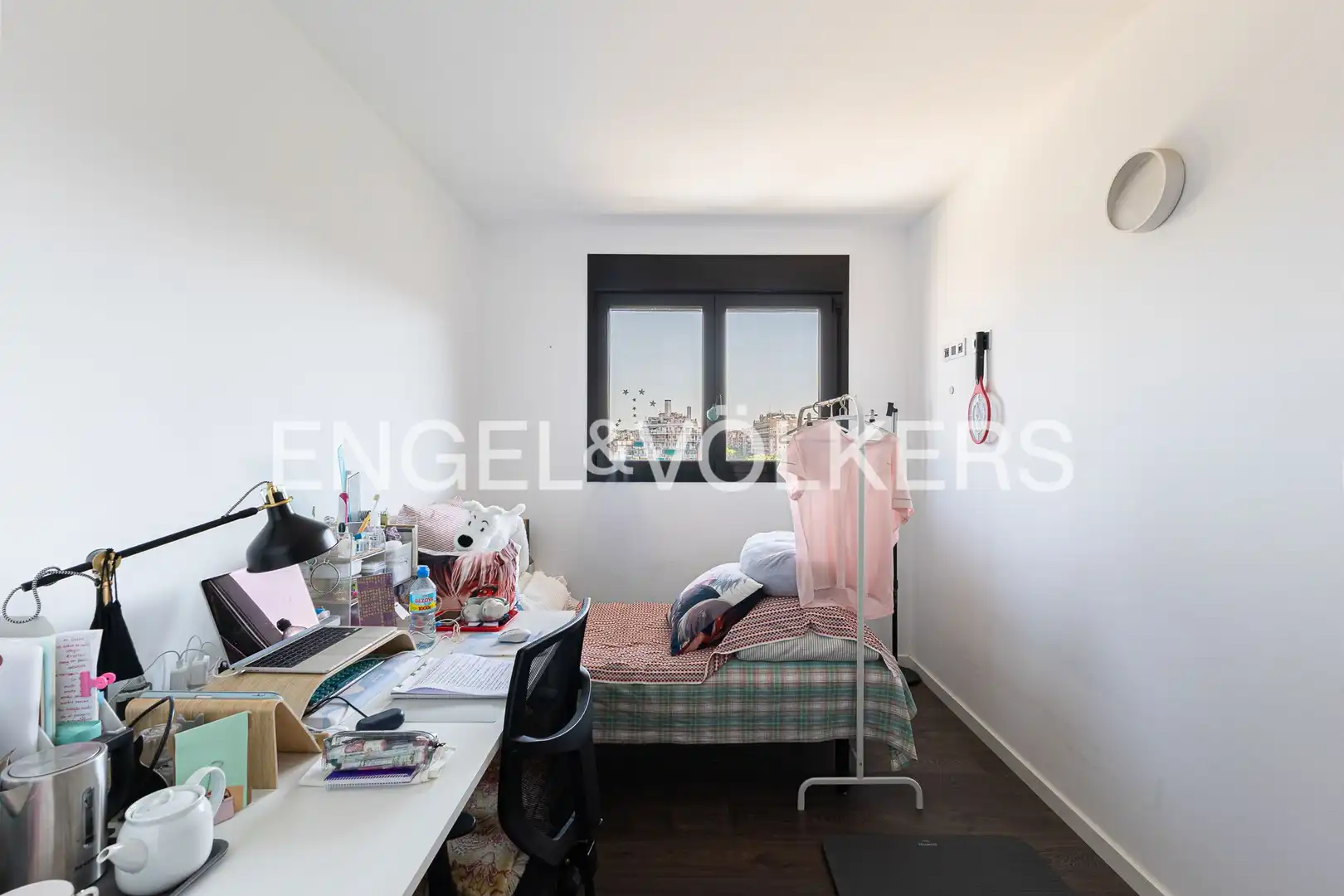 Bedroom of Flat for sale in Barcelona  with Air Conditioner, Heating and Parquet flooring