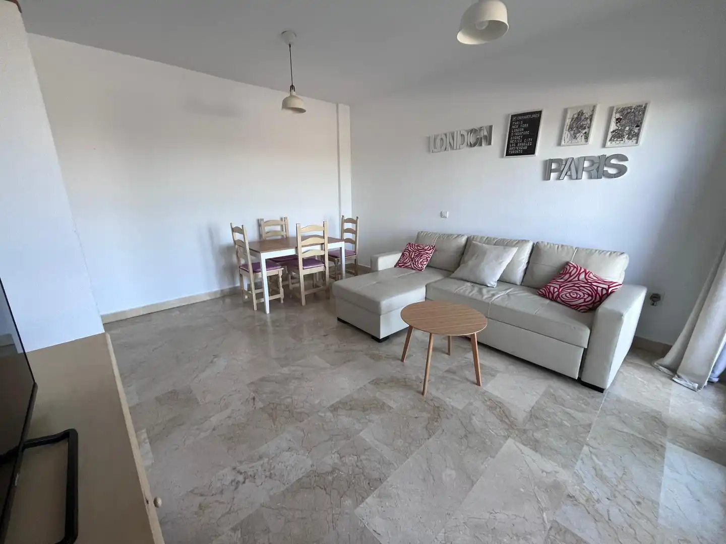 Sala de estar de Dúplex en venta en Islantilla con Terraza, Amueblado y Lavadora