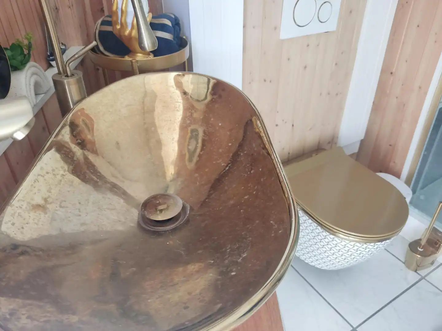 Baño de Piso en venta en Roses con Jardín privado, Terraza y Amueblado